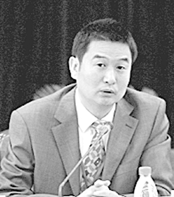 学者本色 师长情怀——访2009年长江学者中国人民大学法学院教授张新宝