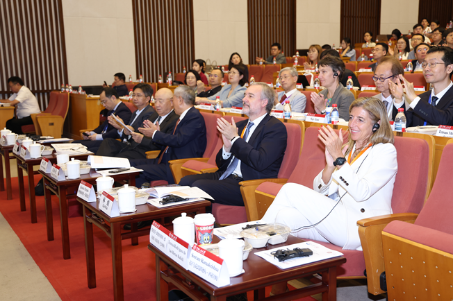 1760085488224170.png 4.png