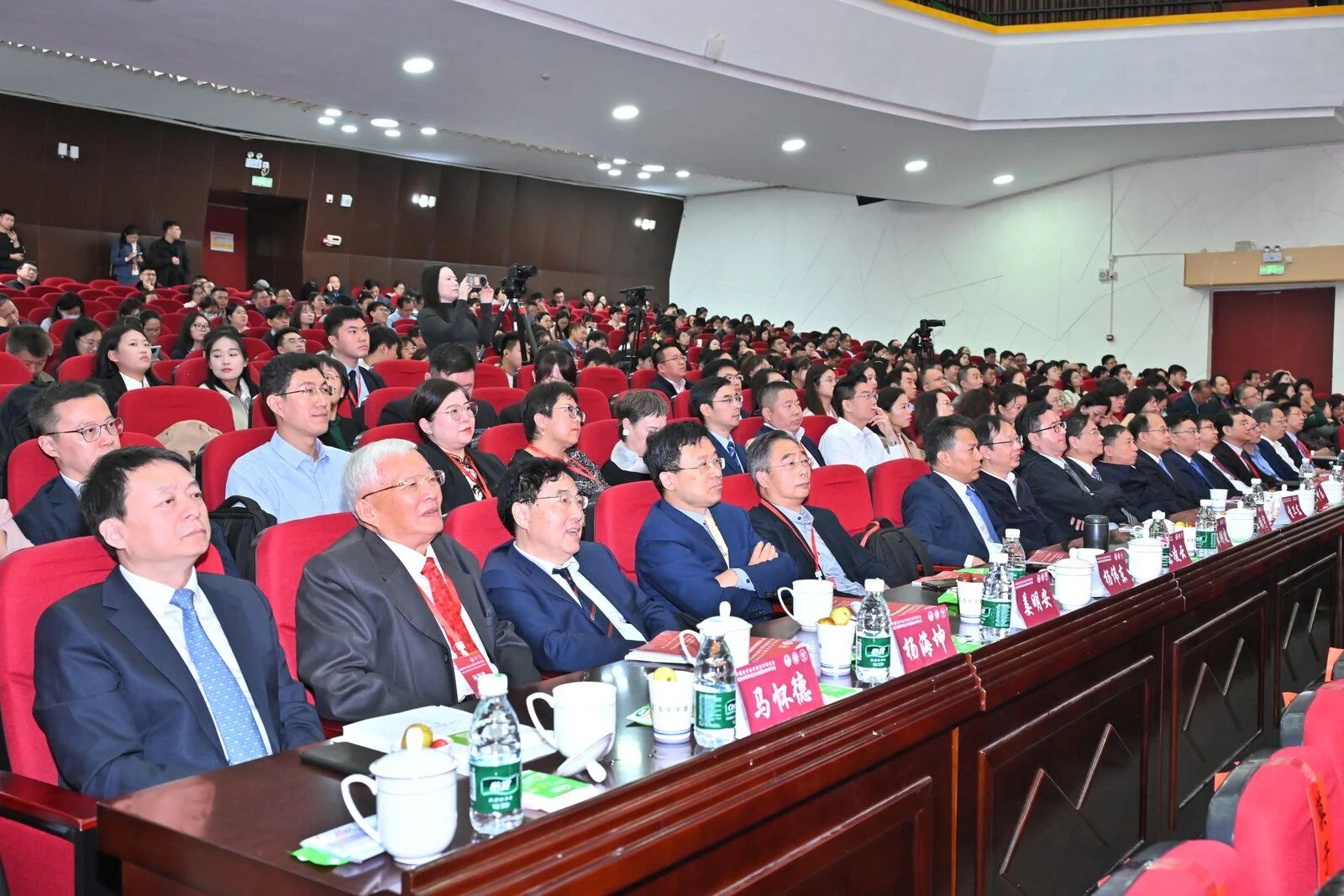 1761533218847161.jpg 10.jpg